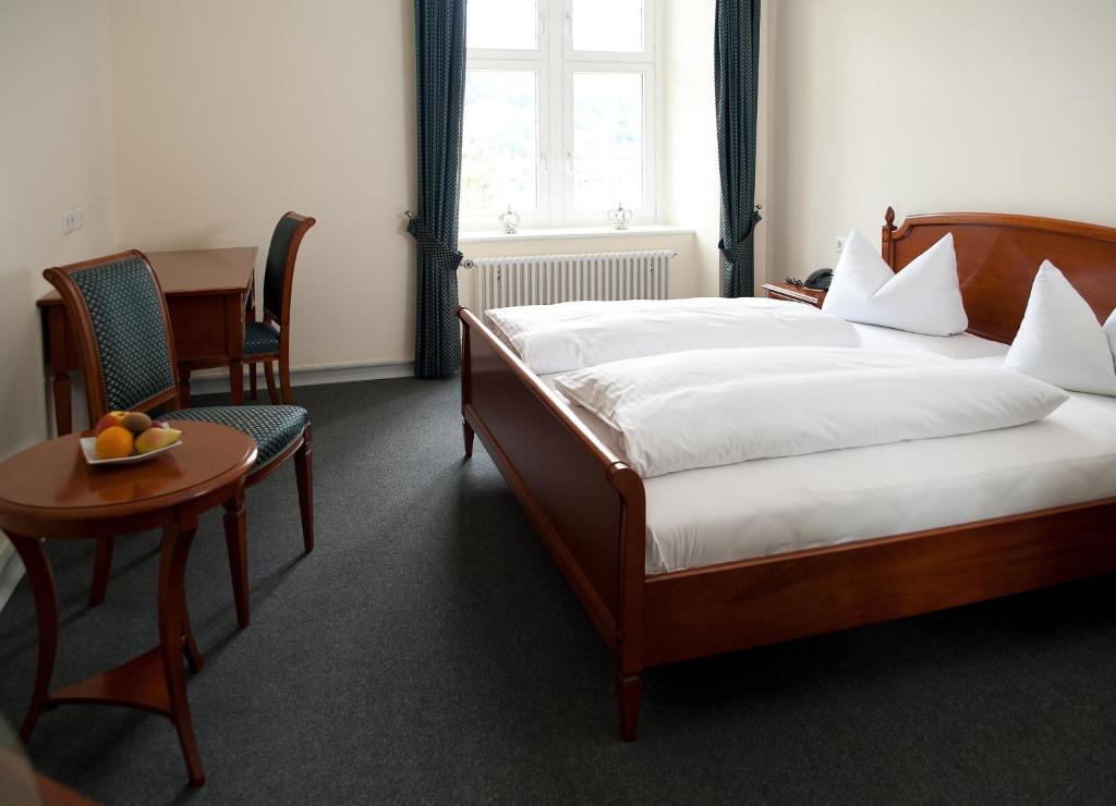 Schlosshotel Hirschhorn Habitación foto