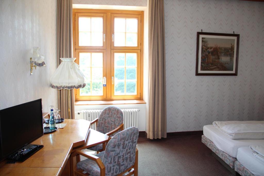 Schlosshotel Hirschhorn Habitación foto